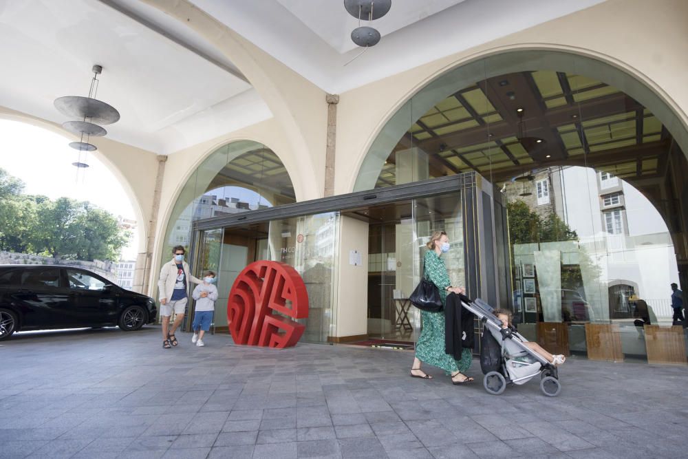 Los jugadores se encuentran aislados en el hotel Finisterre. Hay preguntas en el aire como si viajaron a A Coruña conociendo los contagios previos en Madrid.