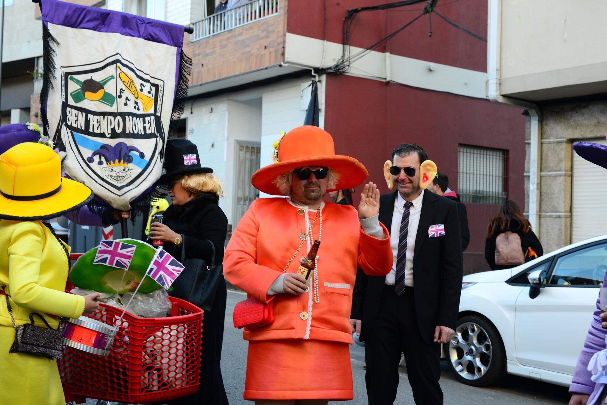 Moaña "llora" el fin del carnaval con el Enterro da Sardiña