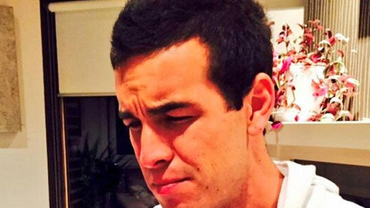 Mario Casas no parece muy contento de cumplir 29 años