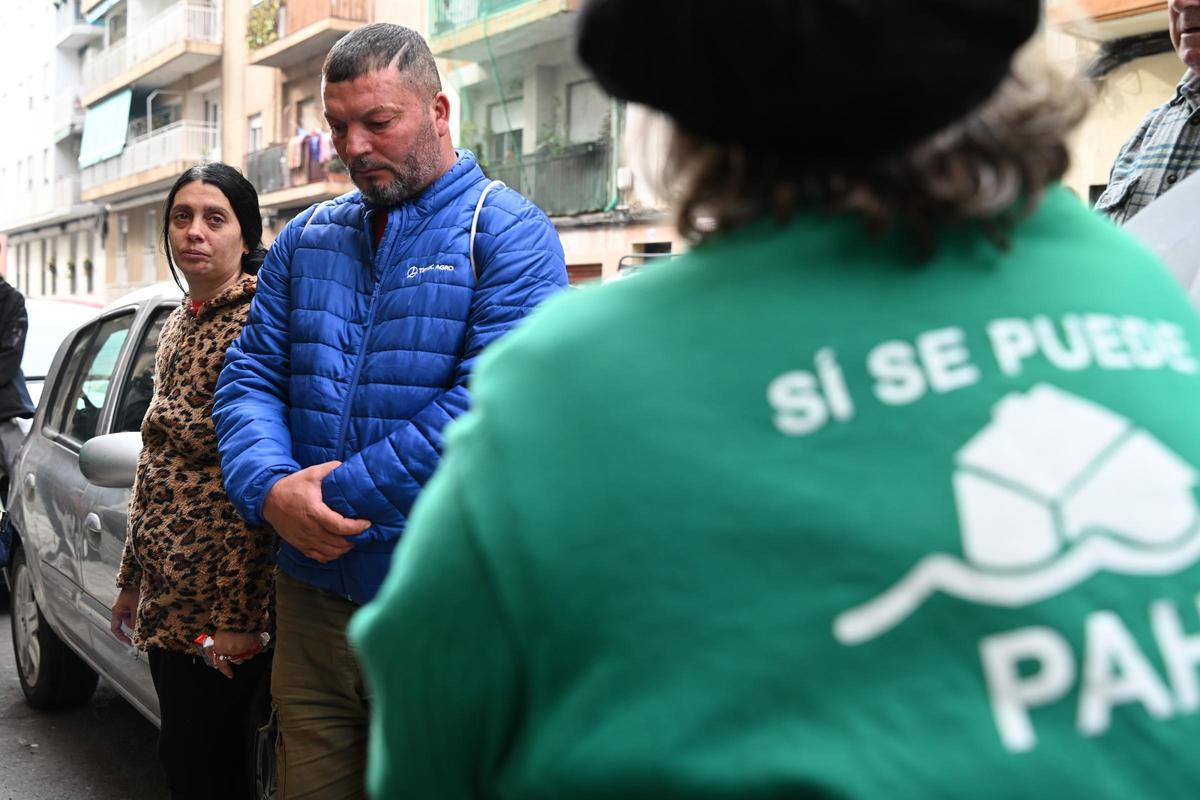 Un mes para lograr encontrar una vivienda a una familia con cuatro hijos menores en Elche