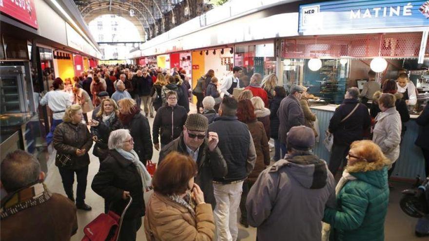 El Mercado Central incrementa sus ventas en un 35% en su primer mes tras la reforma