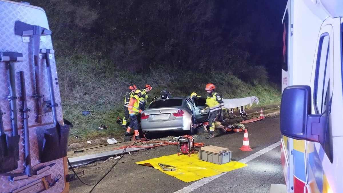 EN IMÁGENES: Accidente en la Autovía del Cantábrico a la altura de Tapia