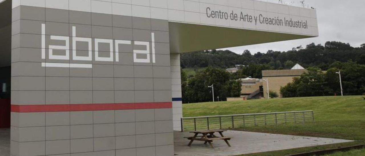 Laboral Centro de Arte. | Ángel González