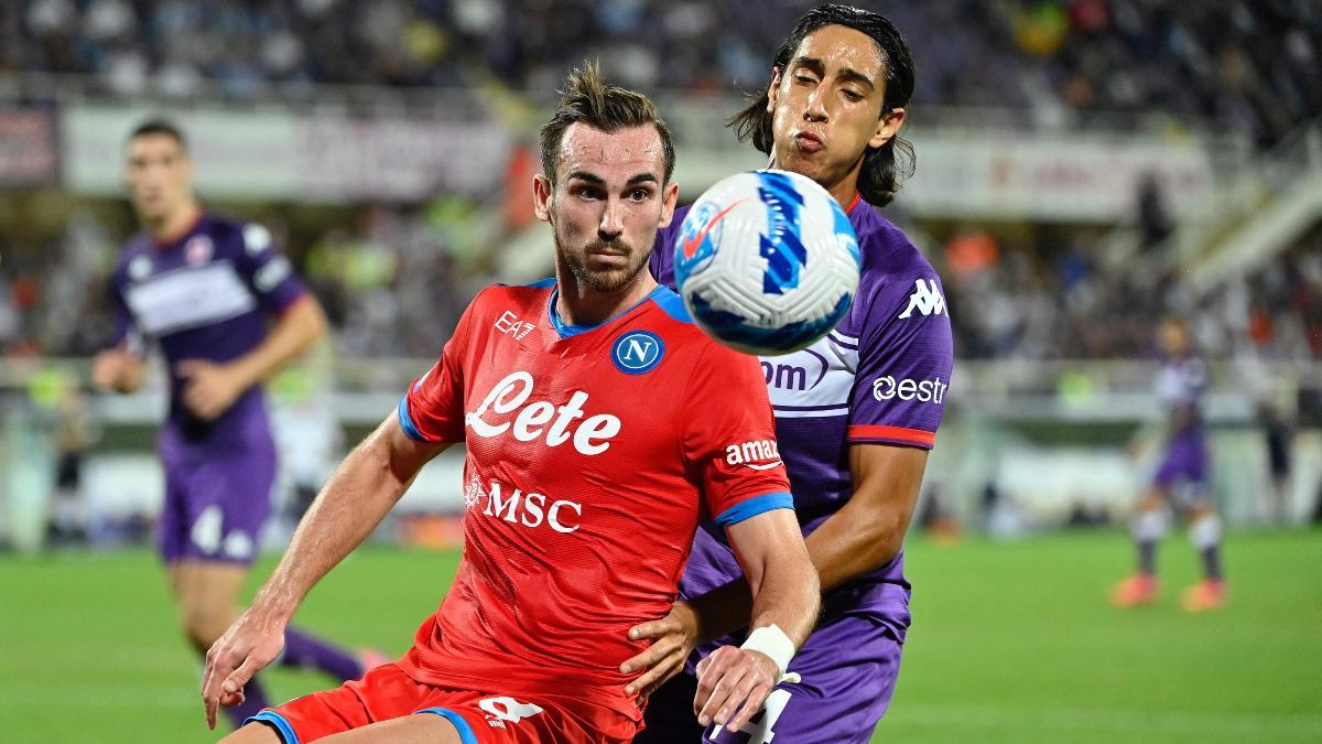 Fabian y Milenkovic en el partido entre Nápoles y Fiorentina