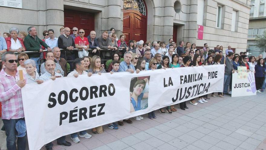 Una de las concentraciones de estos años para pedir justicia por el crimen de Socorro Pérez.