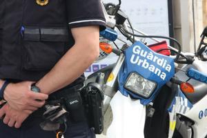 Alliberada a Barcelona una dona retinguda per la seva cita de Tinder al negar-se a tenir sexe