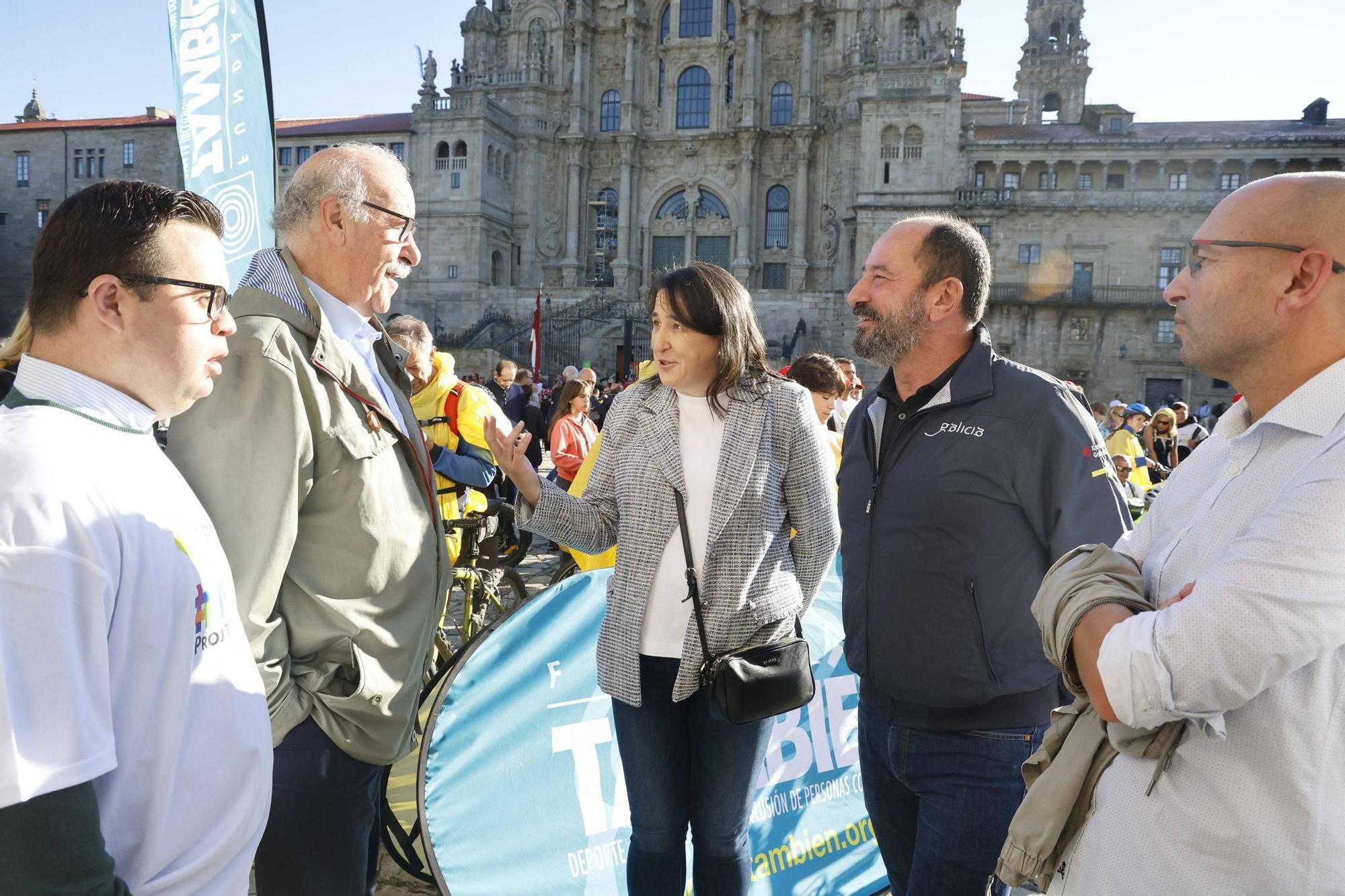 Vicente del Bosque e Irene Villa, en Santiago con el Camino de Valores por la inclusión