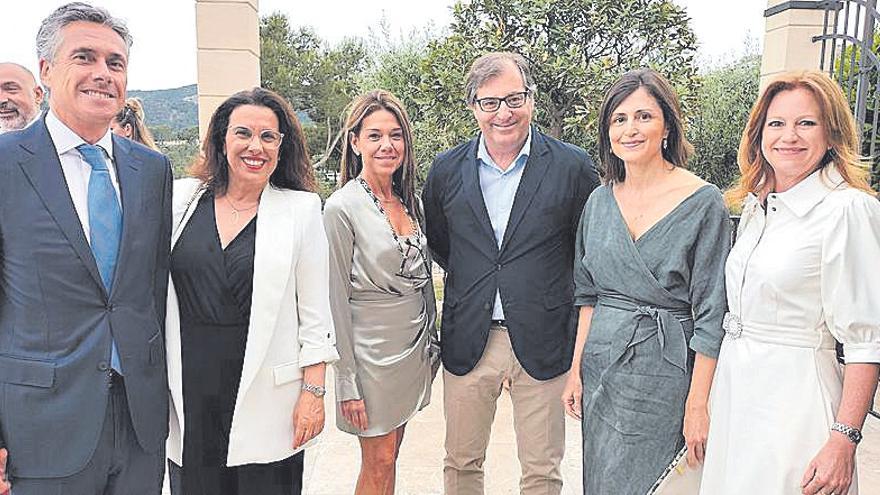 Luis Juan de Setmenat, Cristina Gómez, Cristina Vivancos, Guillermo Dezcallar, Blanca Gont y Kimberly Marshall.