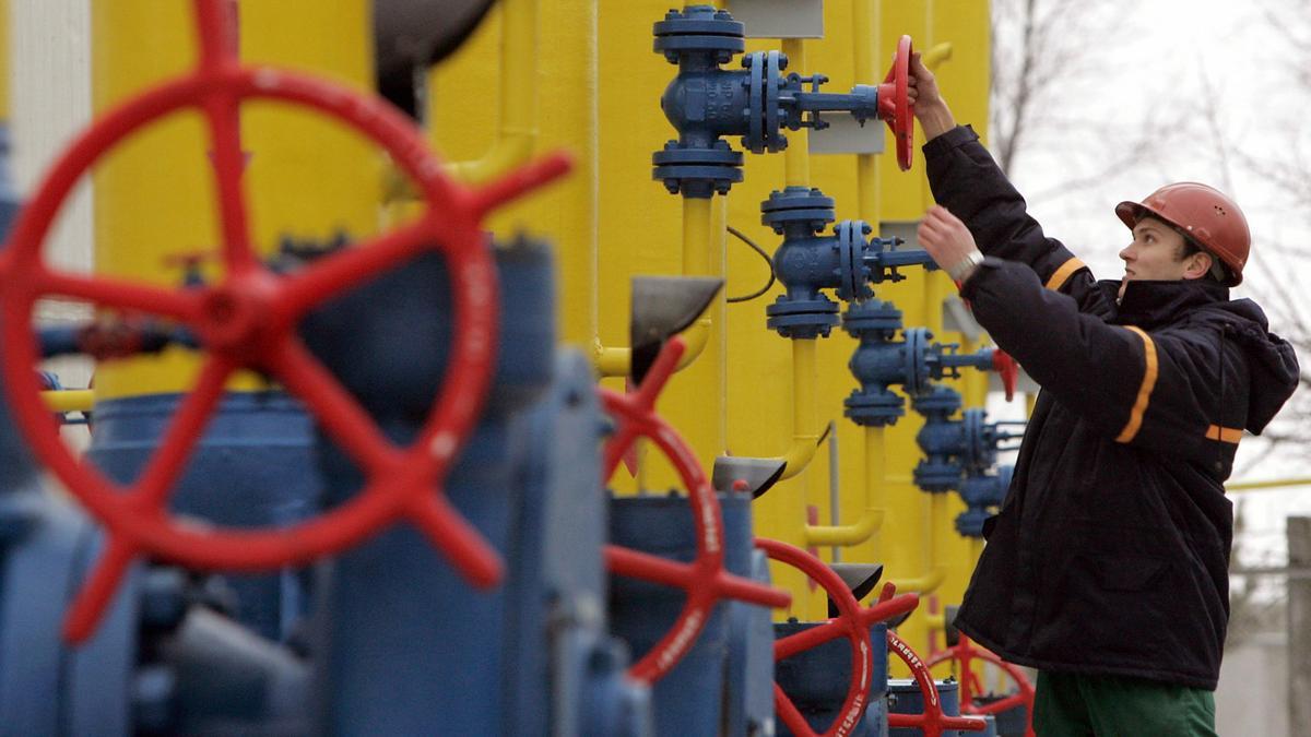 Europa vuelve a estar pendiente de si se cumple o amplia la amenaza rusa de cortar sus suministros de gas.