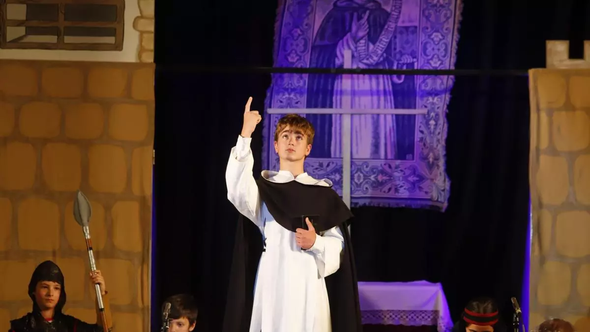 València celebra la festividad de Sant Vicent Ferrer más teatral