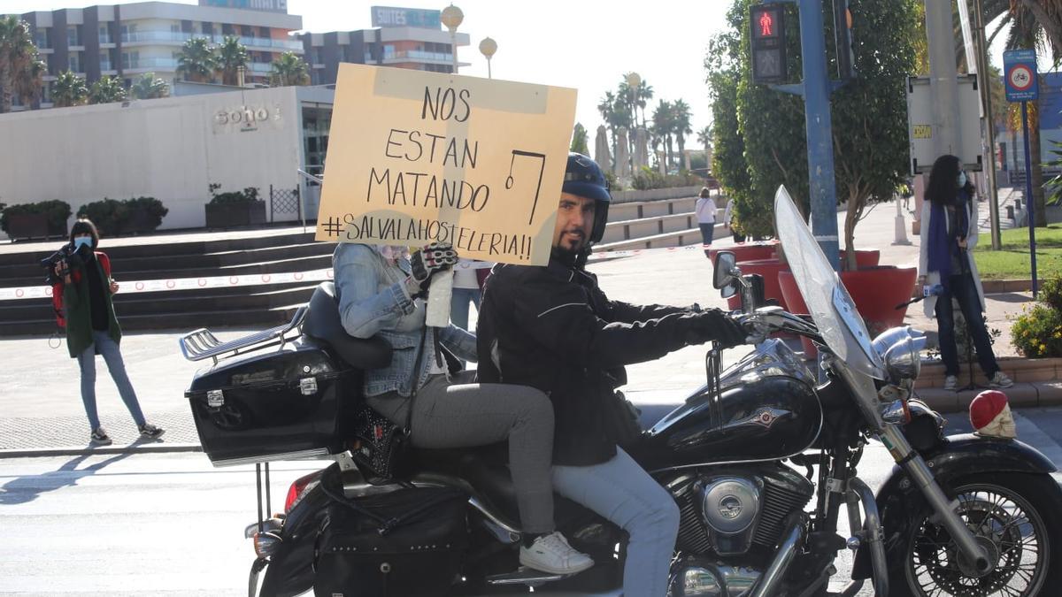 Nueva protesta del ocio nocturno: caravana de vehículos por el centro de Alicante por las restricciones del covid