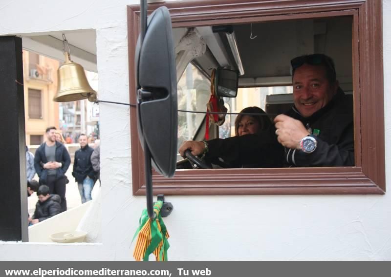 Desfile de collas y carros