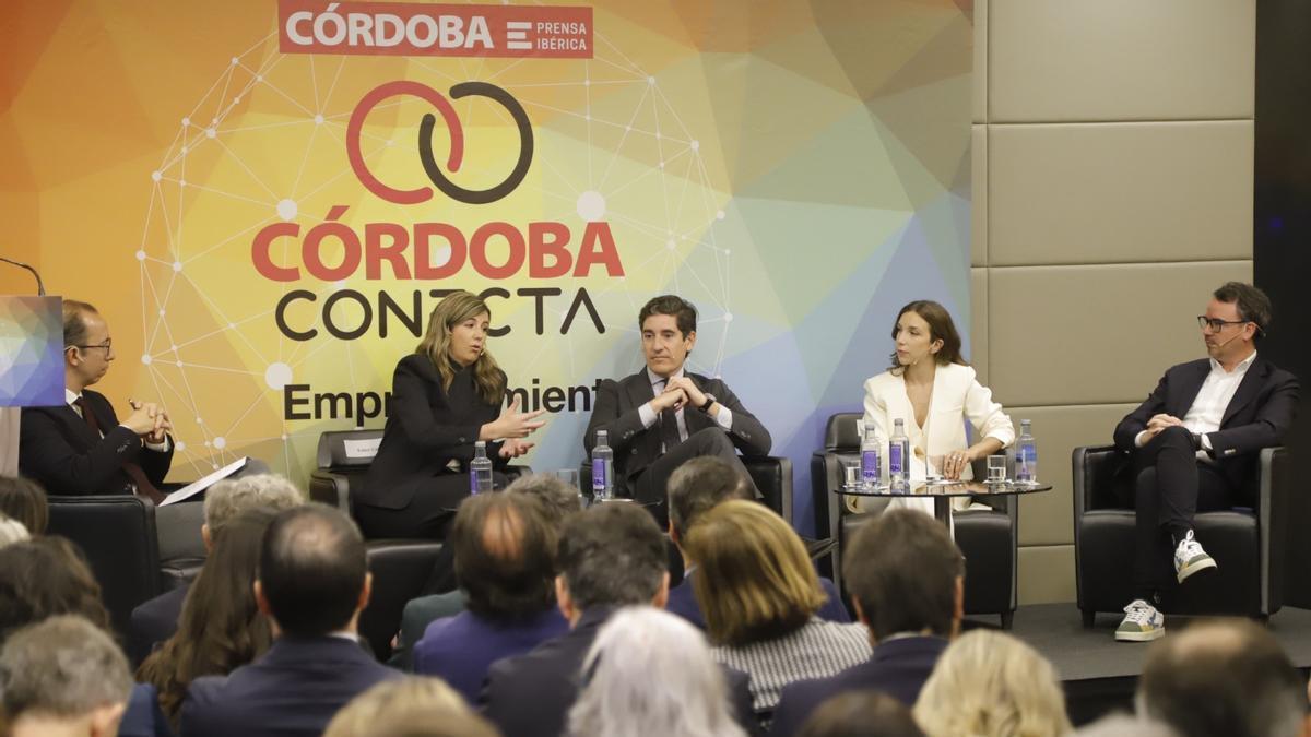 Noor, Silbon, AJE y Holisi debaten sobre emprendimiento