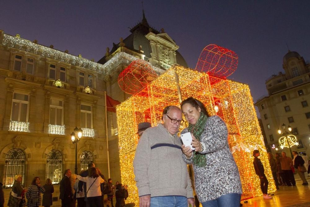 Encendido de luces de Navidad e inauguración del Belén en Cartagena