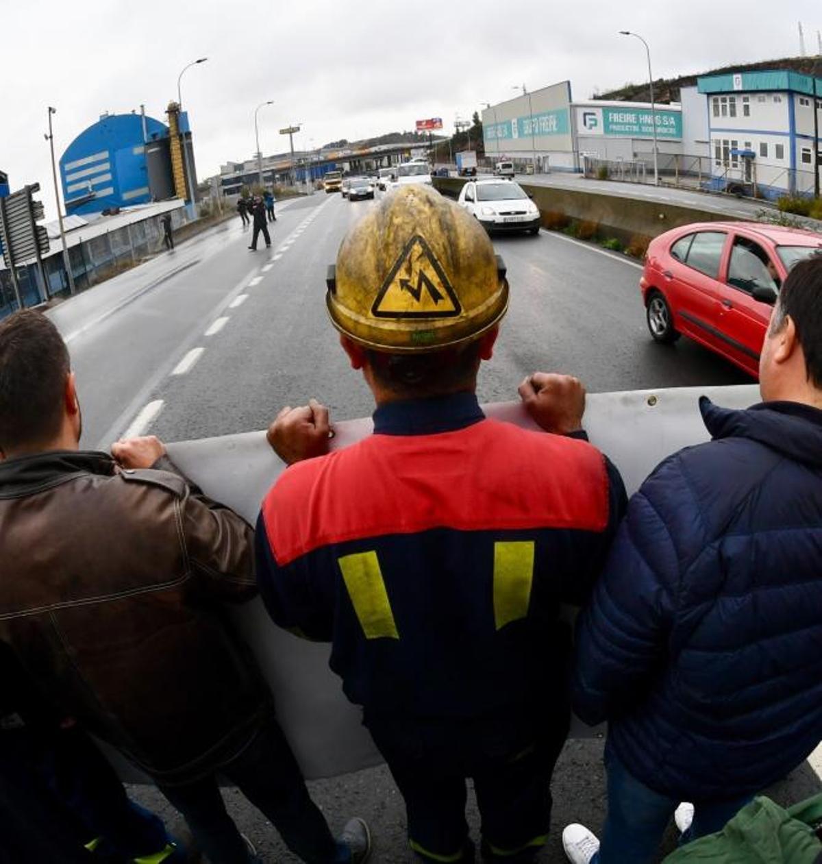 Manifestación de trabajadores de Alcoa en A Coruña