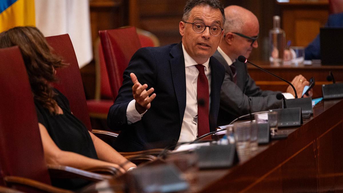 Carlos Tarife, concejal de Servicios Públicos del Ayuntamiento de Santa Cruz de Tenerife.