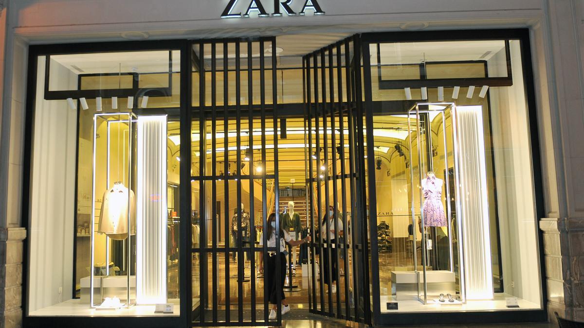 La UMH da casi por descartado el edificio de Zara para su sede en el centro  de Elche - Información