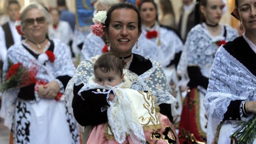 Ofrenda floral a la Caridad