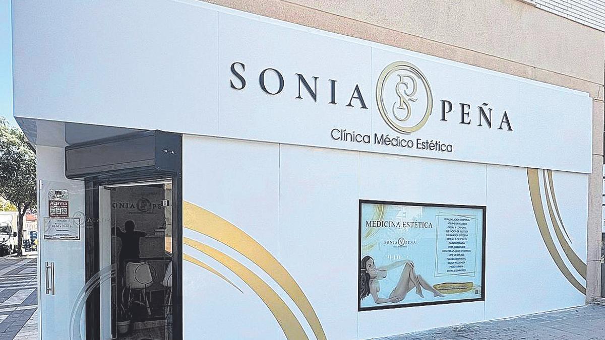 La clínica Médico Estética Sonia Peña se encuentra en Teatinos.