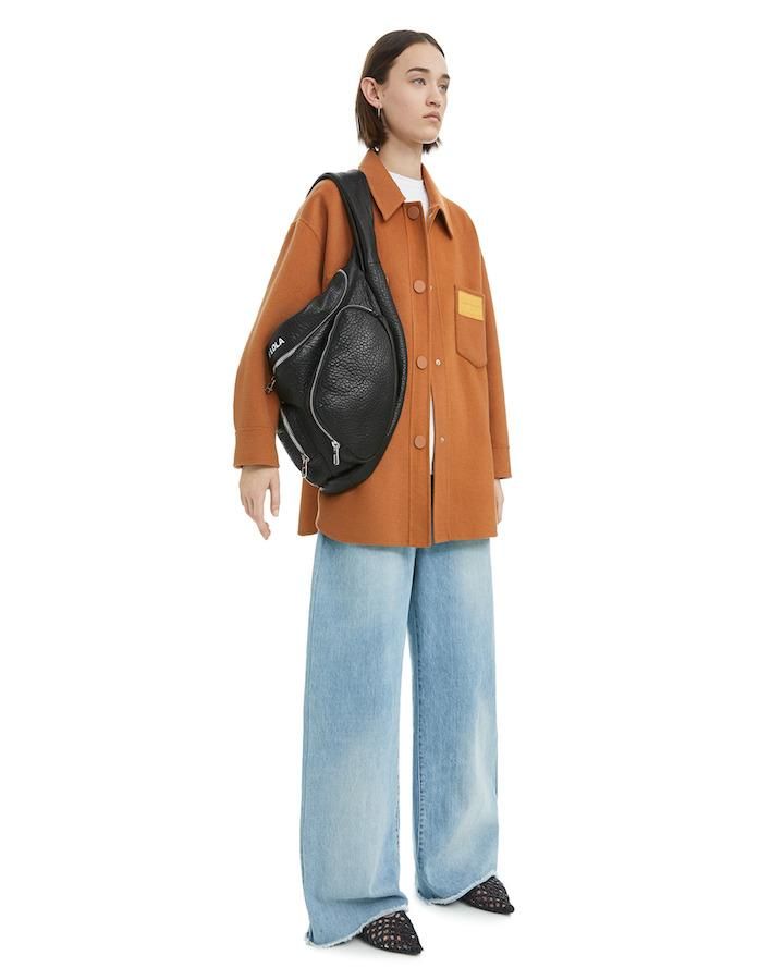 La 'tote bag' riñonera gigante