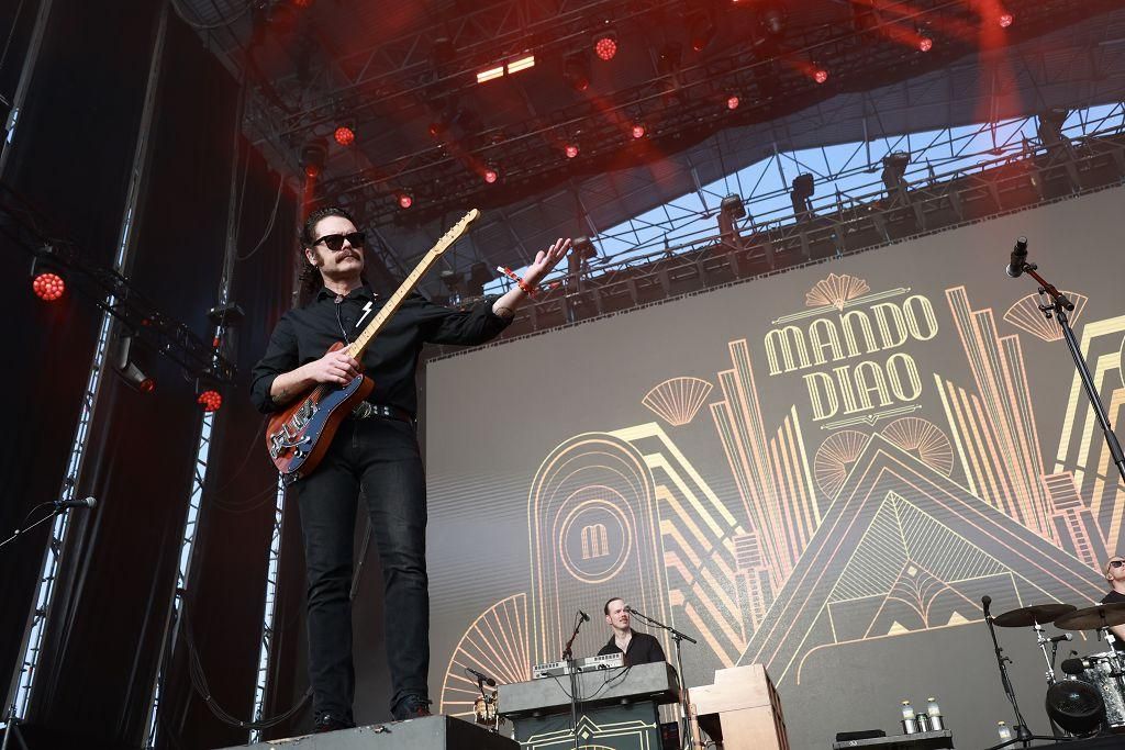 Actuación de Mando Diao y ambiente en el Warm Up (II)