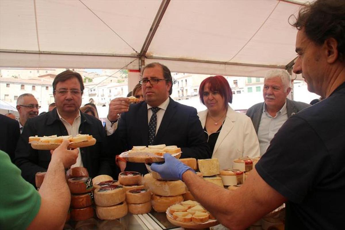 La Feria del Queso reivindica el esfuerzo de los artesanos del sector
