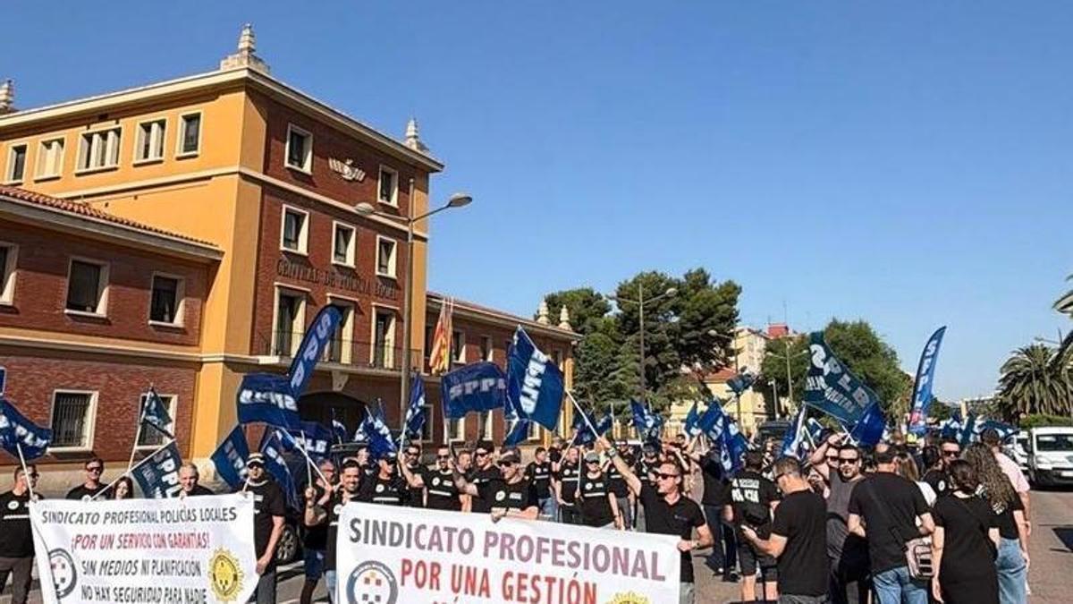 Manifestación de agentes de Policía Local en València