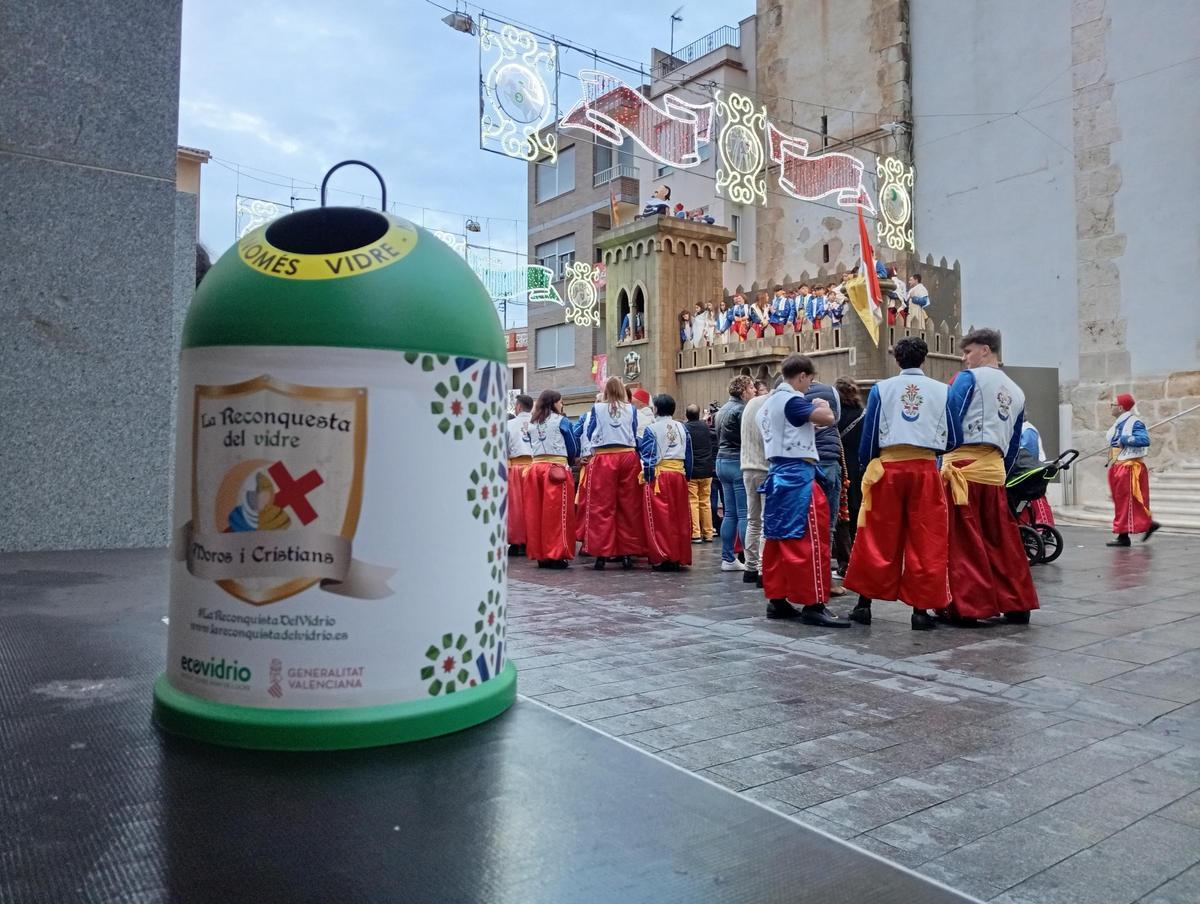 La campaña se basa en la educación ambiental, la concienciación ciudadana como pieza clave para conseguir unas fiestas verdes y medioambientalmente sostenibles.
