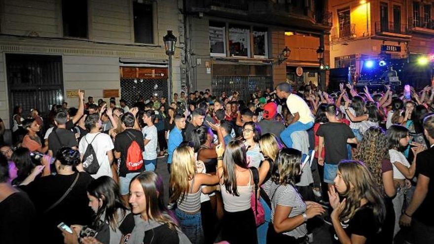 La Plana ha guanyat protagonisme a la festa major d&#039;enguany. Dissabte a la nit hi havia discomòbil, que va atreure gent molt jove