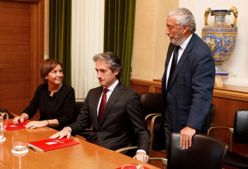 Visita a Gijón del Ministro de Fomento. Íñigo de la Serna