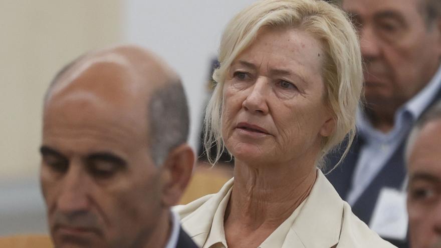 El abogado de Ana Duato dice que es juzgada como elemento decorativo y por su popularidad
