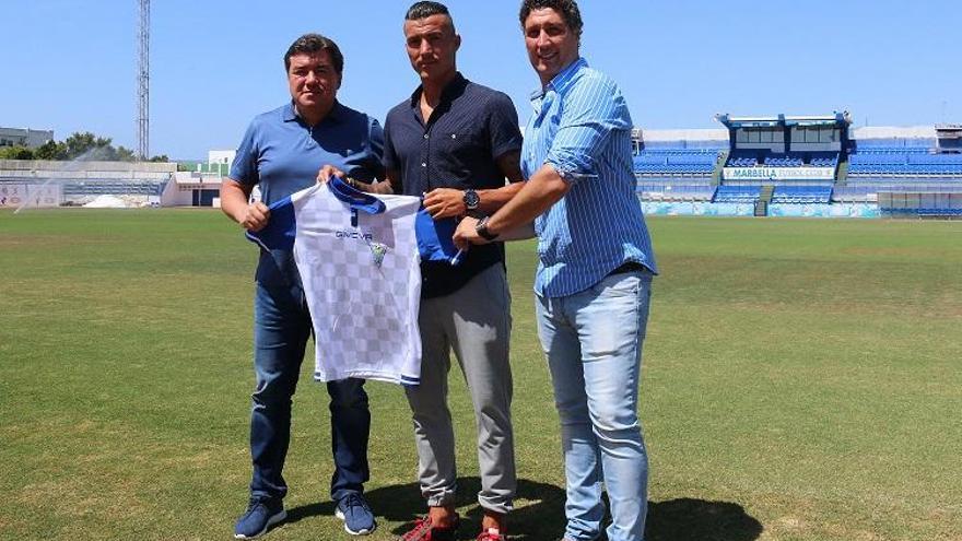 Mauri: &quot;Siempre quise jugar en el Marbella FC&quot;