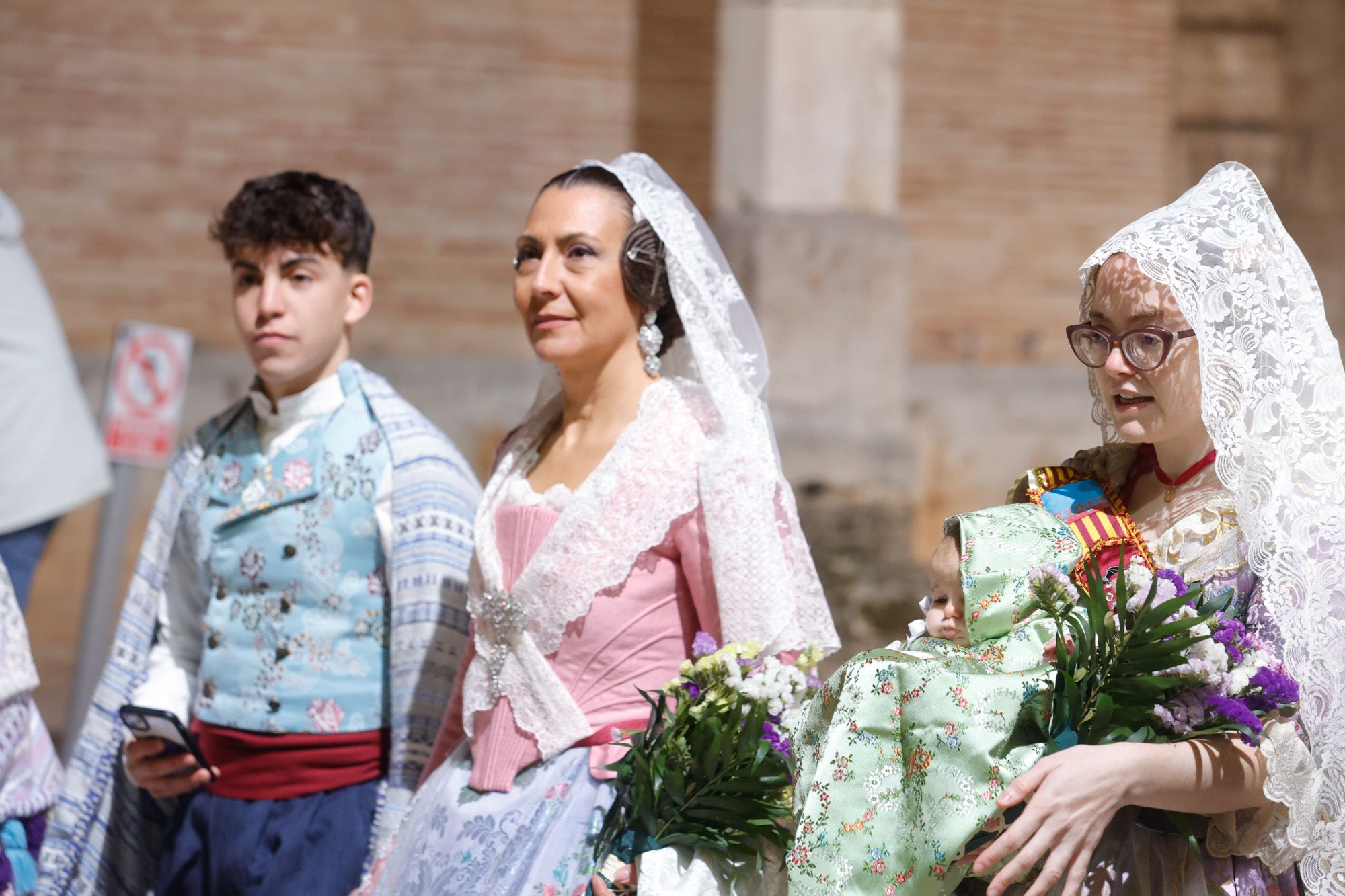 Todas las fotos de la Ofrenda del 17 de marzo por la calle San Vicente de 20:00 a 21:00 horas