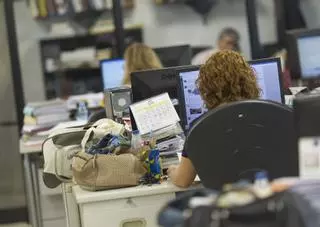 La revolución de la IA amenaza a 250.000 trabajadores muy cualificados de Aragón: estas son las profesiones más expuestas