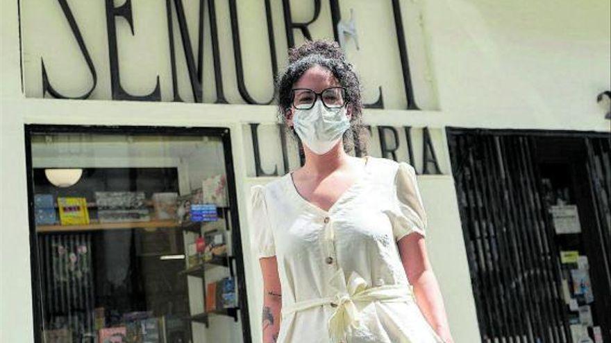 Judith Pino, gerente de la librería Semuret de Zamora.