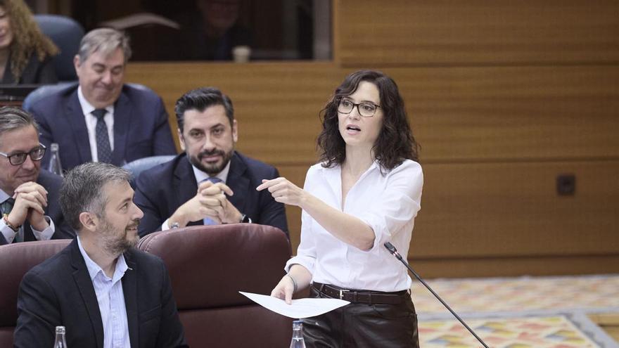 "En el PSOE trabajan menos que Miss Asturias": la réplica de Isabel Díaz Ayuso a la portavoz socialista en el pleno de la Asamblea de Madrid