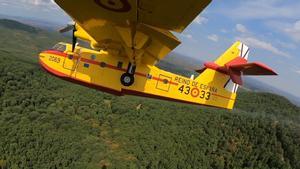 Grupo 43, la unidad que combate el fuego desde el aire