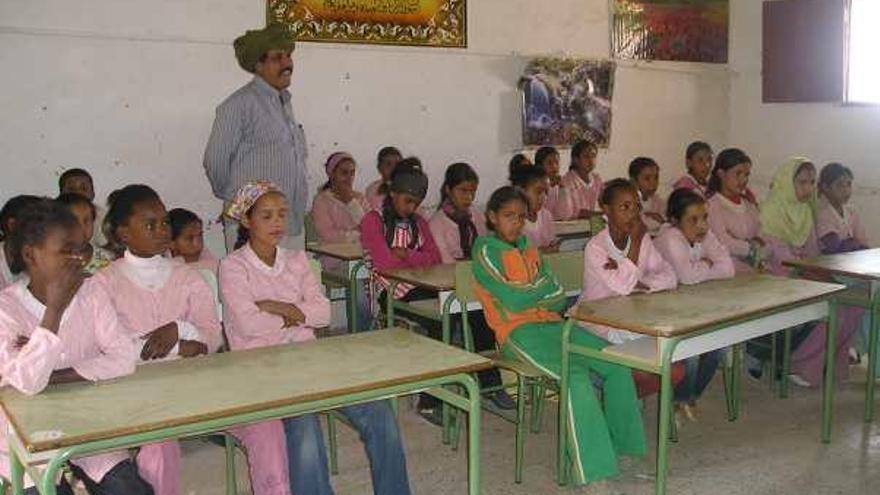 Imagen del colegio del campo de refugiados saharaui.