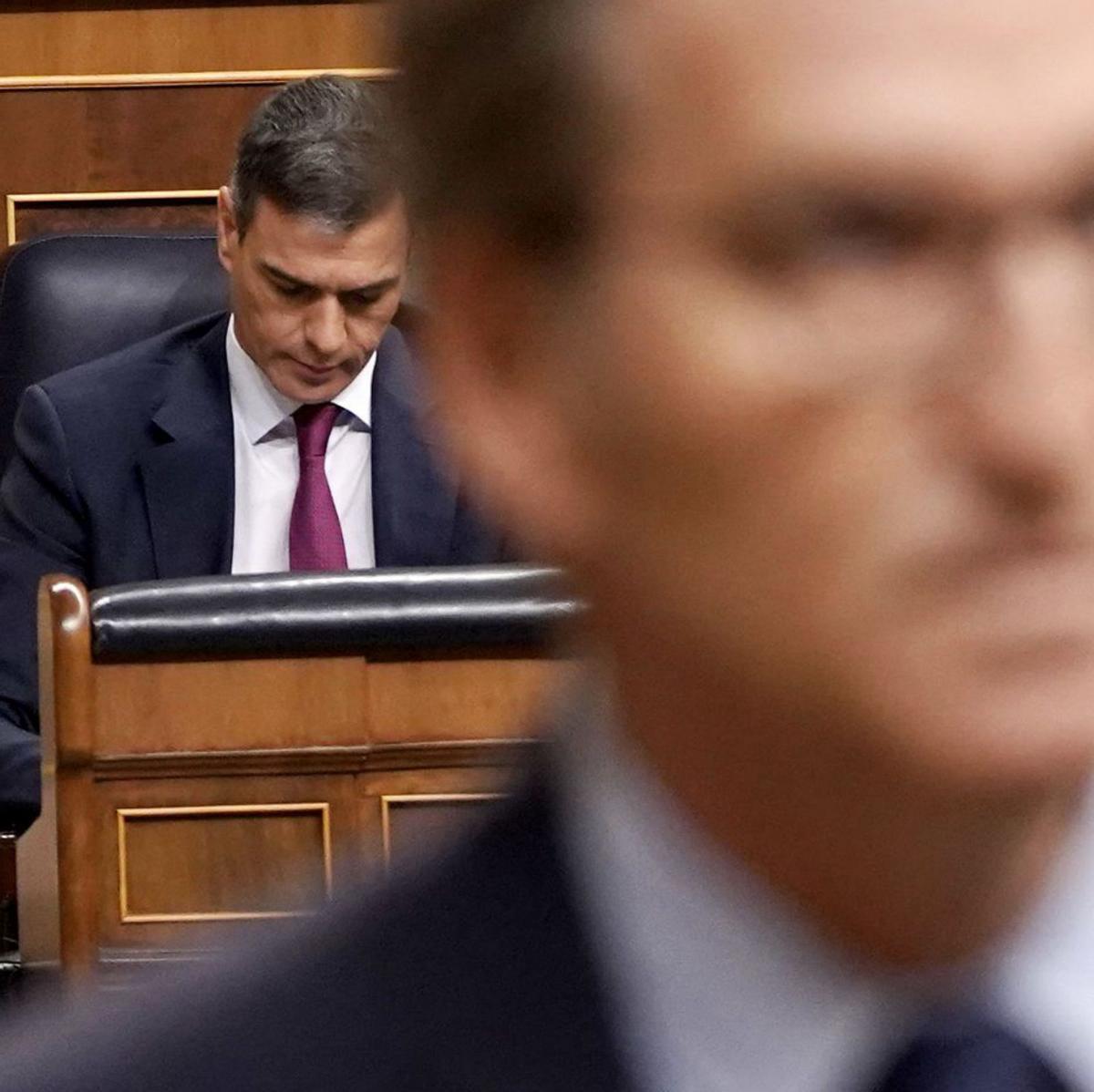 PP i PSOE intensifiquen la batalla a les Corts amb les comissions per corrupció