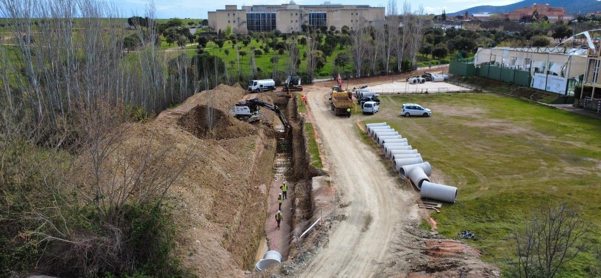 Obras del Colector Universidad.