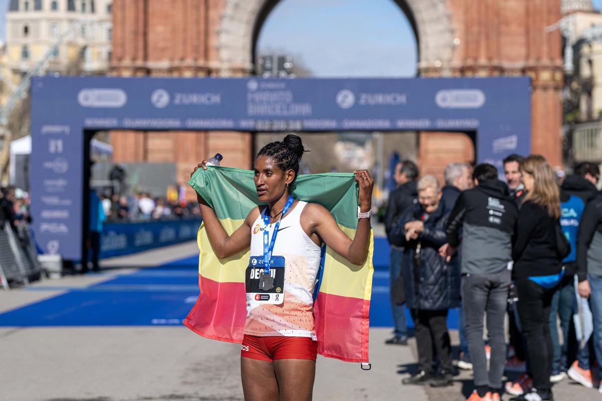 Has participado en la Marató de Barcelona 2024? ¡Búscate en las fotos¡