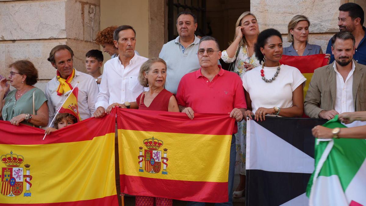 Galería | Las manifestaciones en apoyo de Ceuta en Extremadura, en imágenes