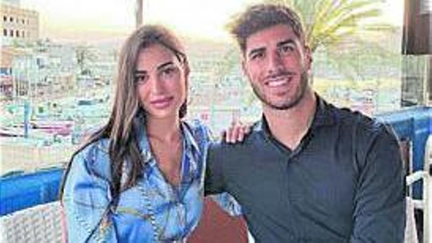 Marco Asensio y su novia se relajan en la isla | @MARCO ASENSIO10