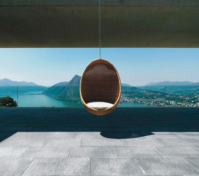 Sillón 'Hanging Egg' exterior