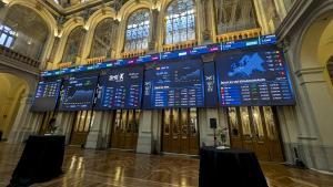 El IBEX alcanza nuevos máximos, por encima de los 16.800 puntos, tras subir el 0,30 %