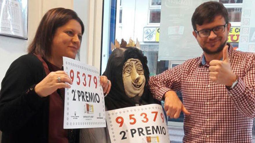 Galicia araña 675.000 euros del segundo premio de la Lotería del Niño