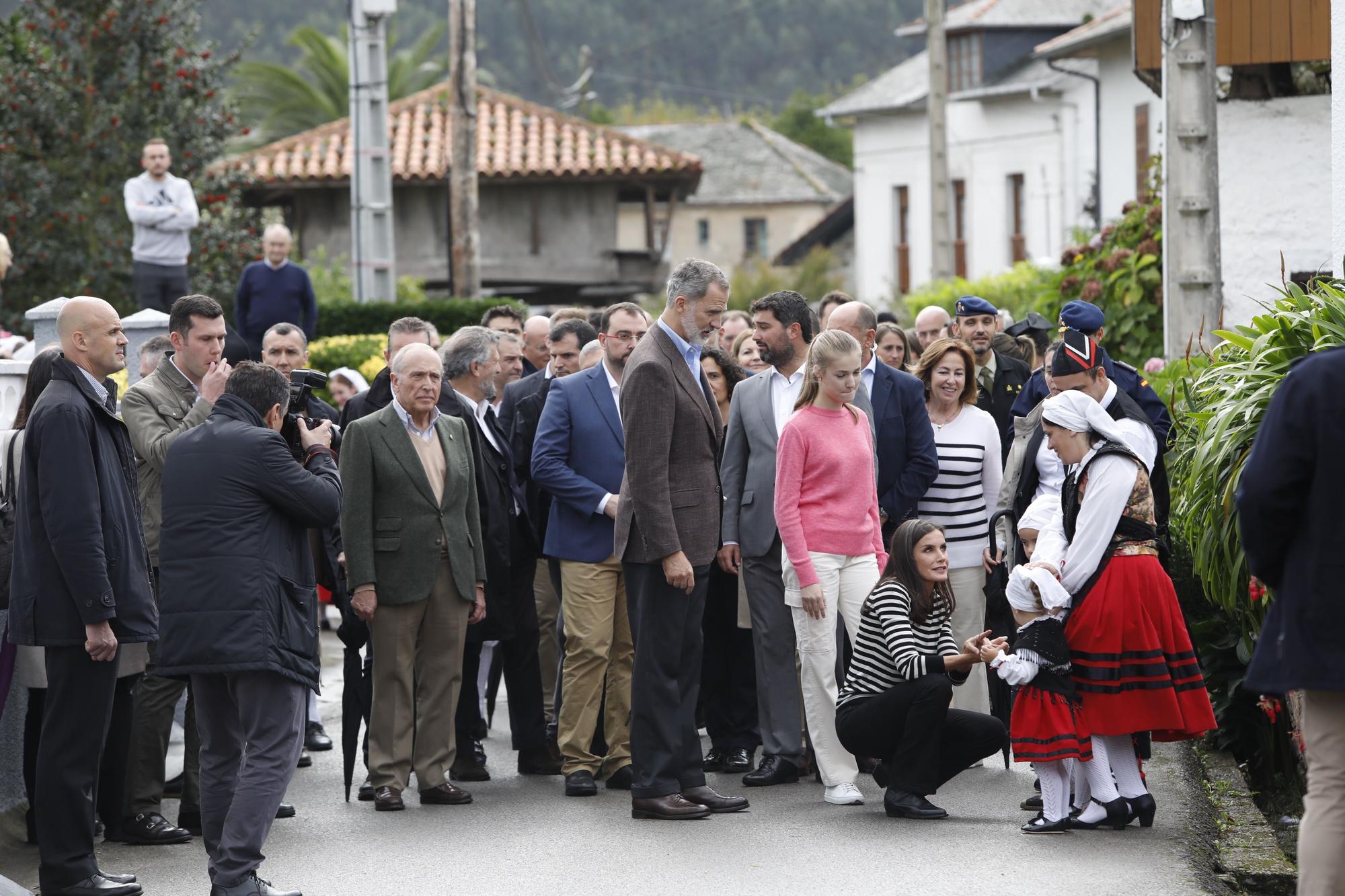 EN IMÁGENES: La Familia Real visita Cadavedo para hacer entrega del premio al Pueblo Ejemplar