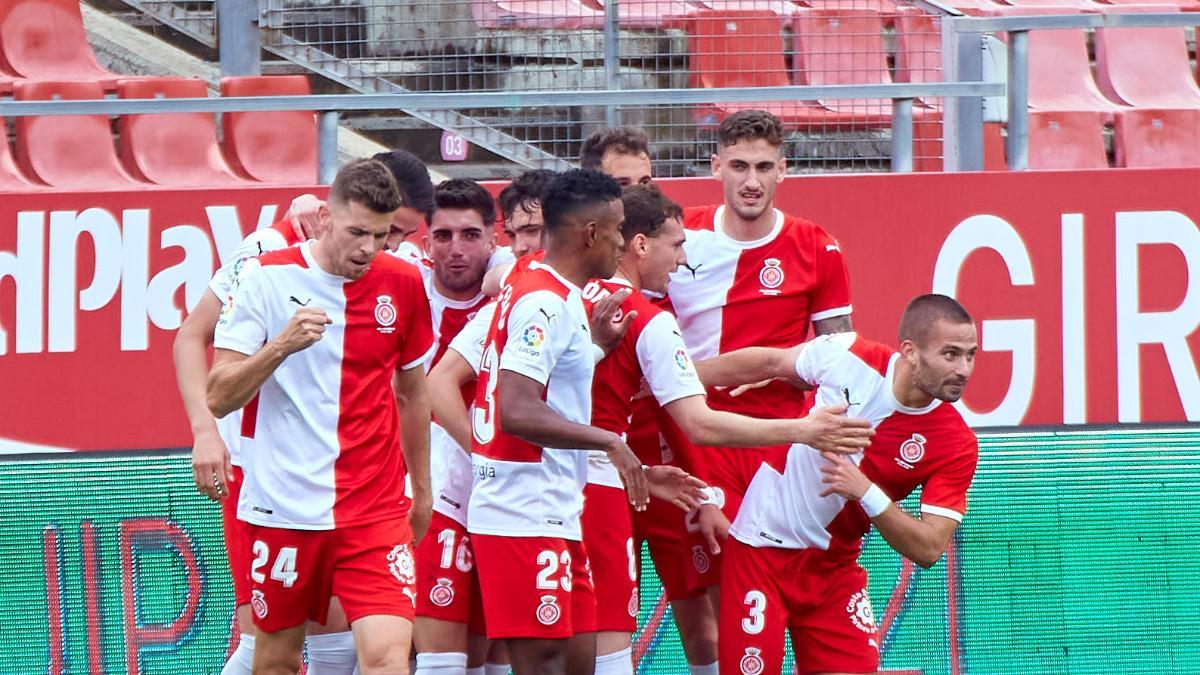 Los jugadores del Girona celebran el gol ante el Tenerife