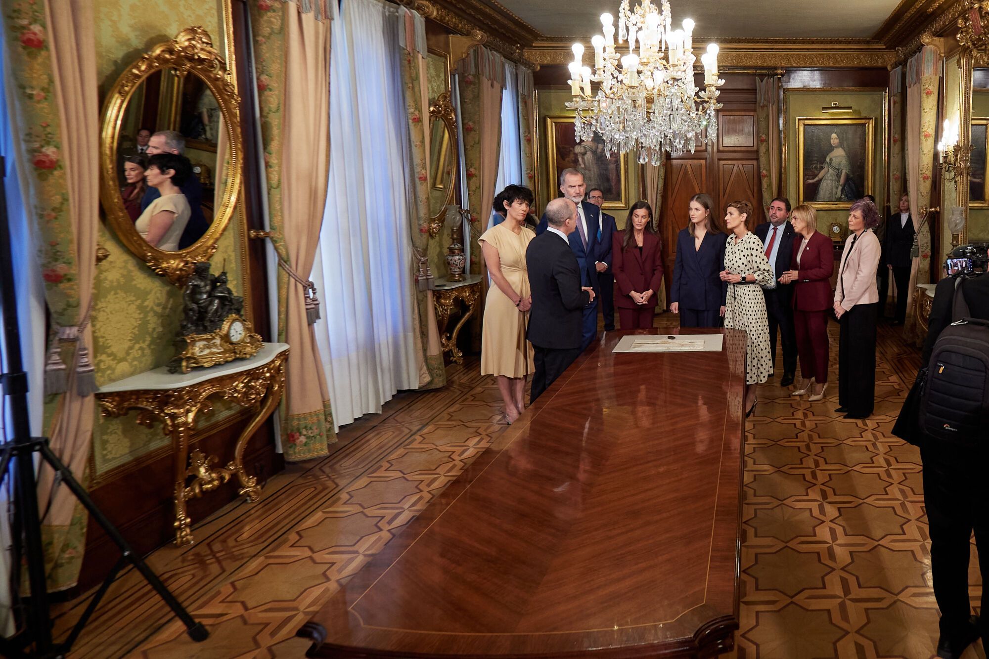 EN IMÁGENES: Leonor se da un baño de multitudes en su estreno como Princesa de Viana