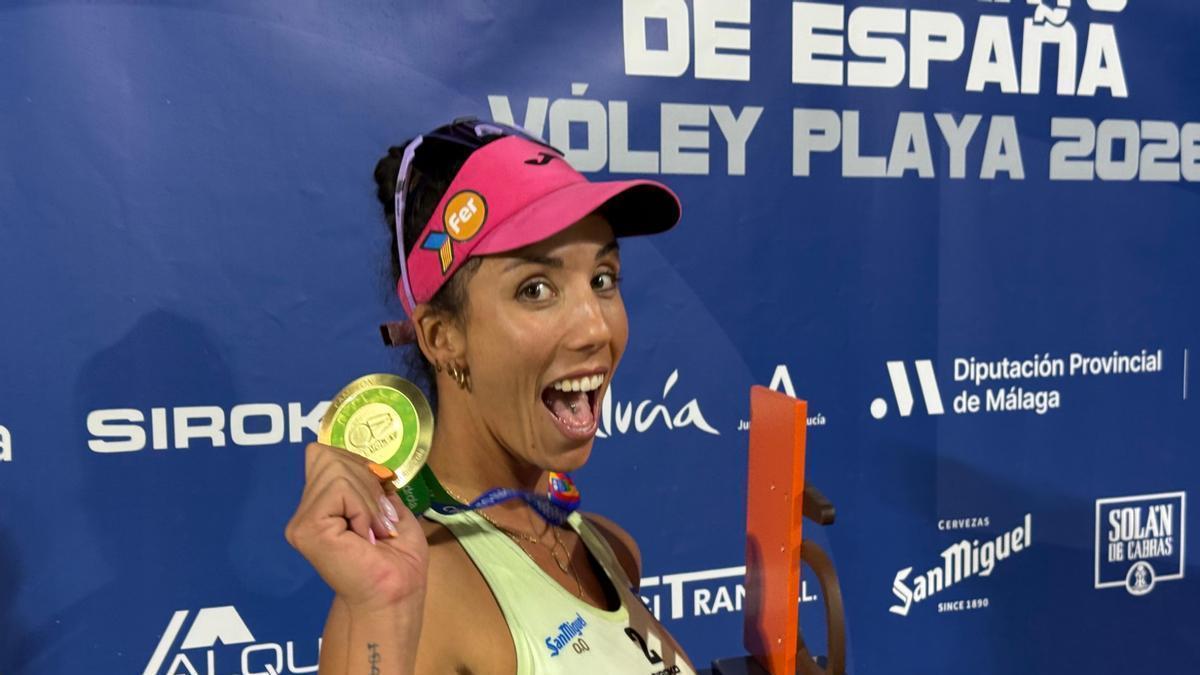 Paula Soria vuelve a reinar en el vóley-playa español